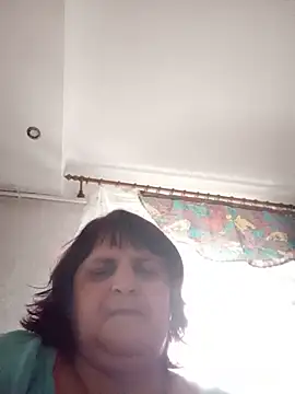 LisichkaOksana Adlı Modelin Canlı Sohbet Odası
