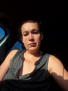 adelinegirly Live Chatraum