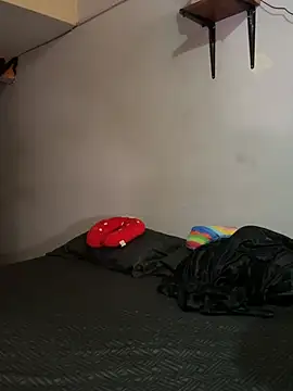 Živá chatovací místnost Yoanali