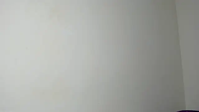 Real_Slim_Thick – Naživo chatovacia miestnosť