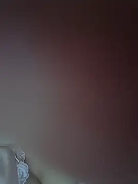 LL-001's Live Chat Room