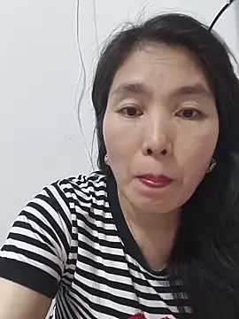 Phòng Chat Trực Tiếp LL-001