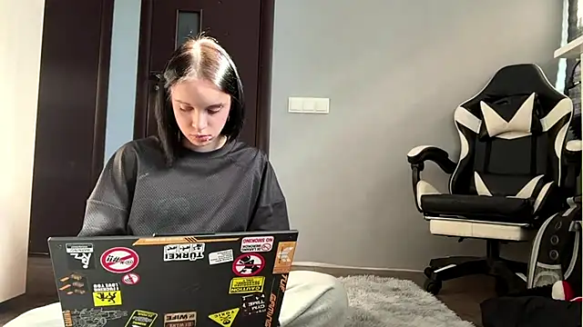 illiebilish Live chatroom