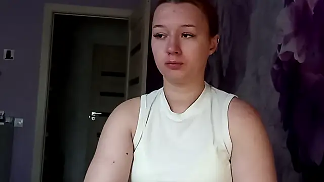 Živá chatovací místnost RaeannRoewe