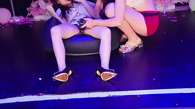 RoseGirl888 Pertunjukan Kamera Seks Langsung