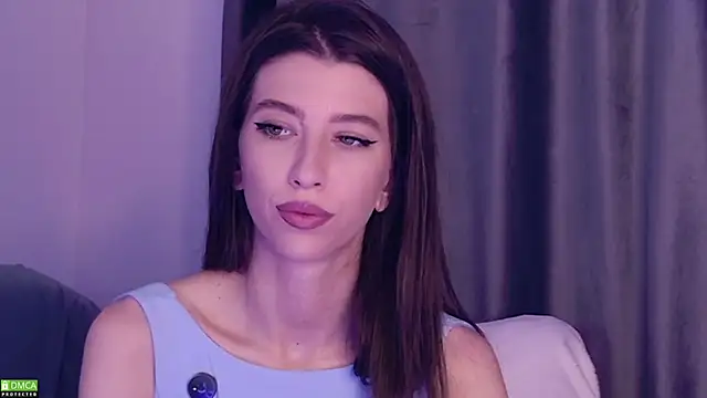 LunaWillsX Adlı Modelin Canlı Sohbet Odası