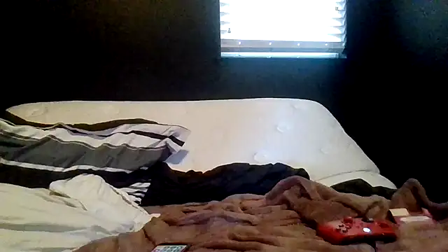 Tallhungcloudyyy чат на живо