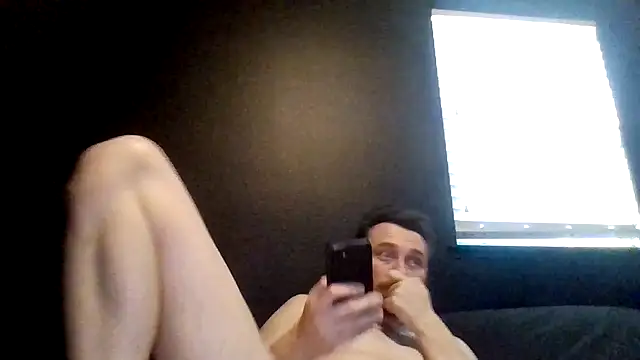 Chat soba uživo modela Tallhungcloudyyy