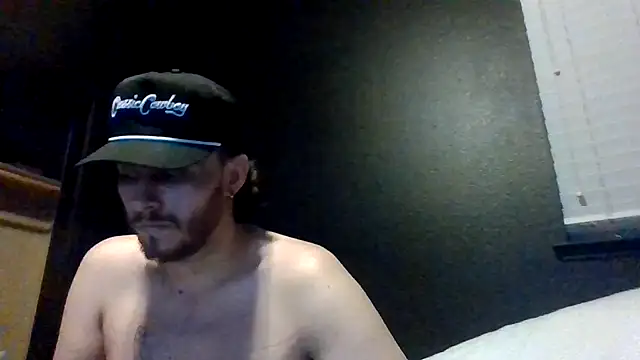Chat soba uživo modela Tallhungcloudyyy