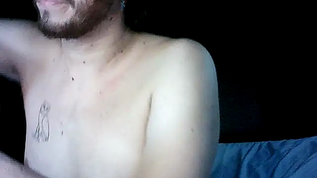 Cloudyydayzz Live Chatraum