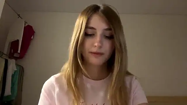 Živá chatovací místnost CicelyScolnik