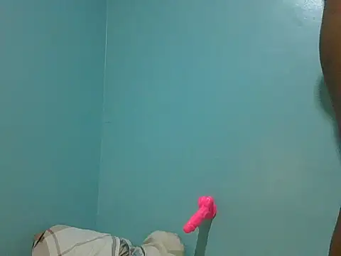 חדר צ'אט בשידור חי של sexy-slut1