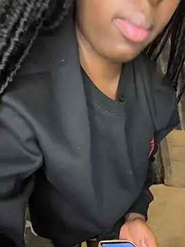 Sala de chat ao vivo de Lushlola254