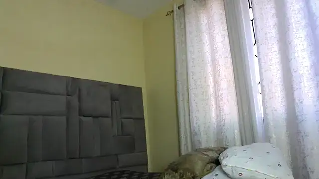 Cuteebony16 – live chatrum