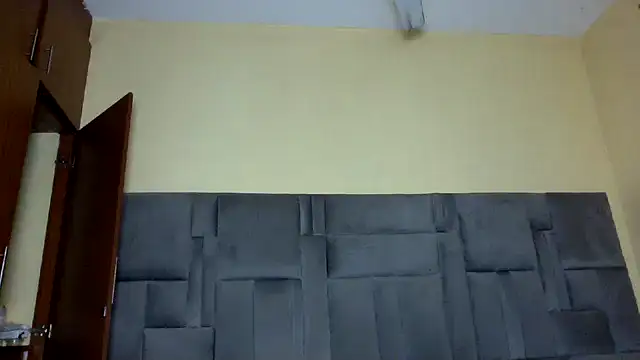 Sala de chat en directo de Cuteebony16