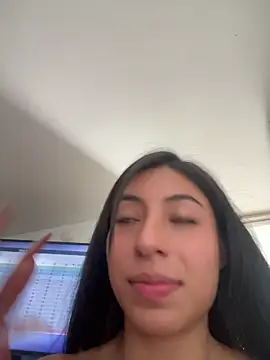 חדר צ'אט בשידור חי של Velunett