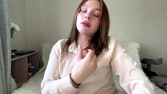 Lia_be_mine – live chatrum