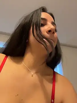 EmmyBullockk live sex-cam show