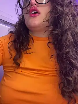 SummerLuna's Live Chat Room