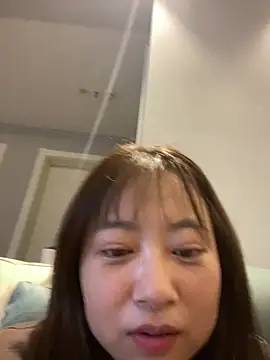 Živá chatovací místnost CRROO-AA