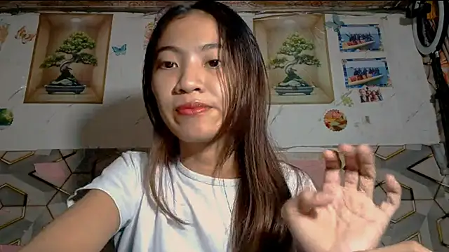 DeeannGunby – live chatrum
