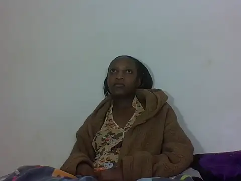 yummyqueenk's Live Chat Room
