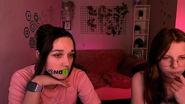 katrinxxxx's Live Chat Room