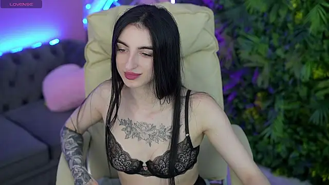 EmilyyMoon Live chatroom