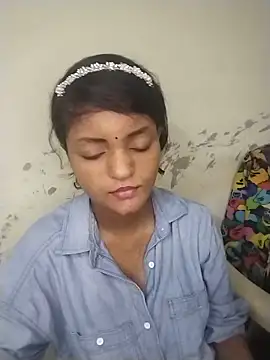 Audi_darkred Live Chatraum