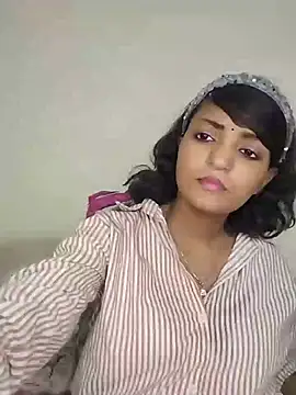 Audi_darkred Cameră chat live