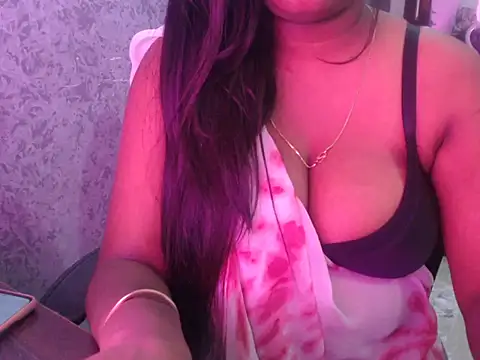 غرفة دردشة Inaya021 المباشرة