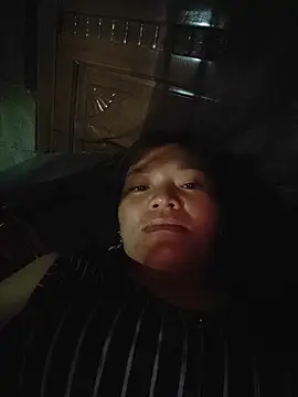 Živá chatovací místnost lya_sexyy