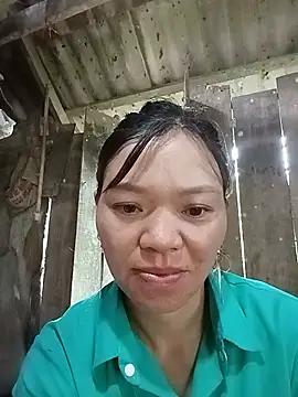 Živá chatovací místnost lya_sexyy