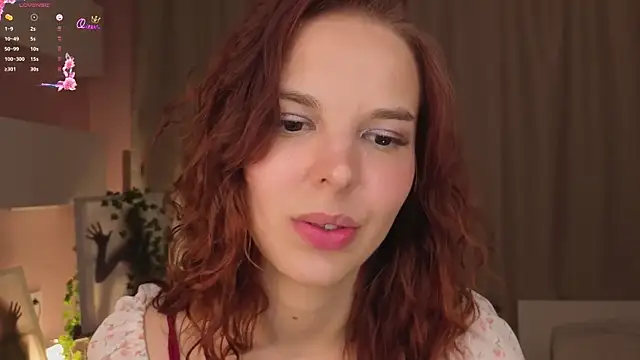 SinaHogsette's Live Chat Room