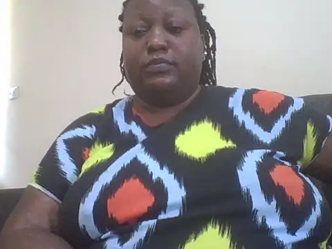 fat_ebonyqueenn Live chat-huone