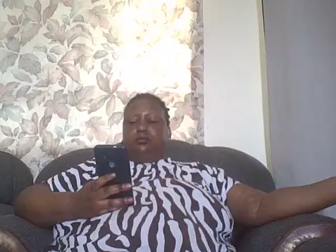fat_ebonyqueen – live chatrum