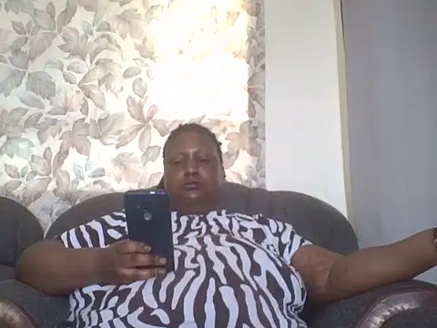 fat_ebonyqueen Live Chatraum
