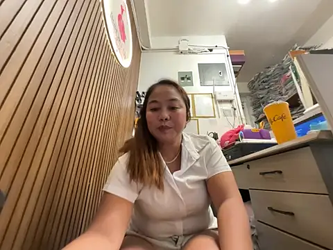asian_milfpinay লাইভ চ্যাট রুম