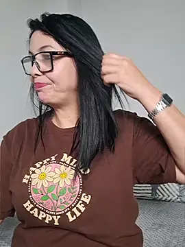 غرفة دردشة Scarlett_Valnyx المباشرة
