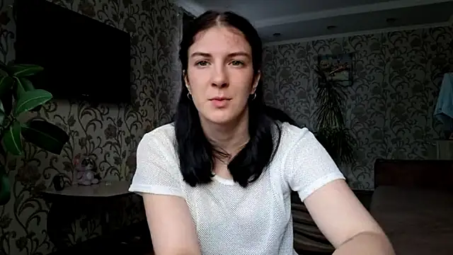 MoroseViki's Live Chat Room