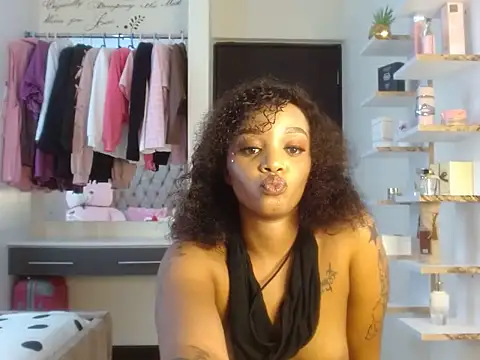 Sexy_Babydoll221 실시간 채팅방