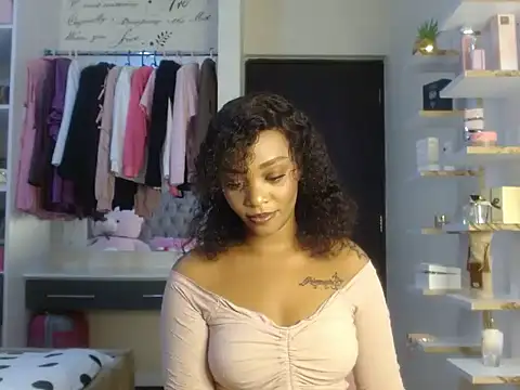 Sexy_Babydoll221 Cameră chat live