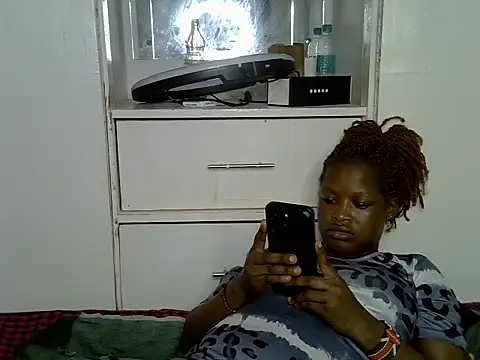 Chatroom en direct de Pinky_lina1