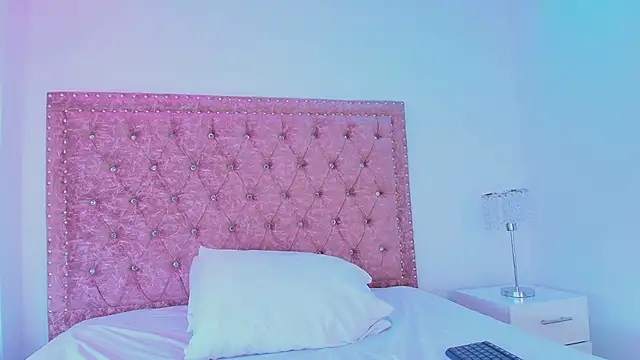 Chatroom en direct de Juless_cornett