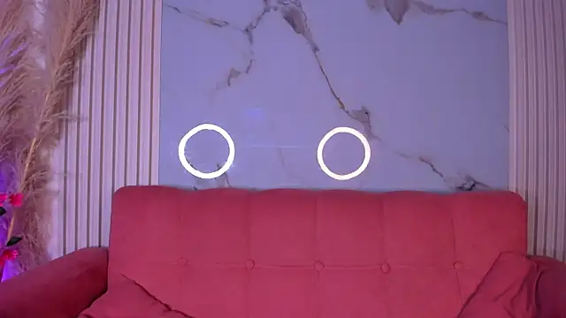 Živá chatovací místnost LunaRossie_