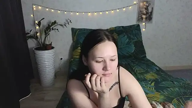 Sala de chat ao vivo de Tori_cute