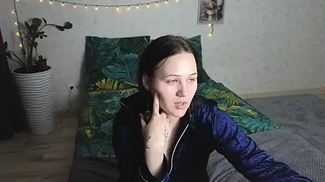 חדר צ'אט בשידור חי של Tori_cute