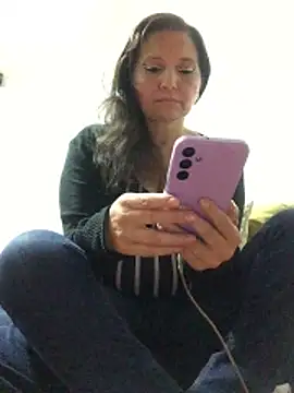 Alexa_montiel – live chatrum