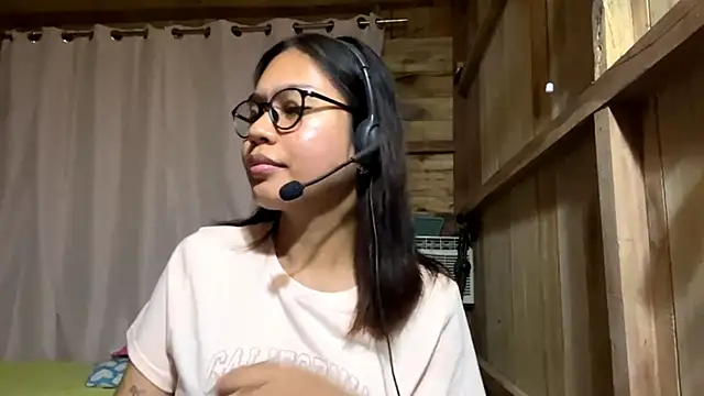 SalleyRoloff Ruang Obrolan Langsung