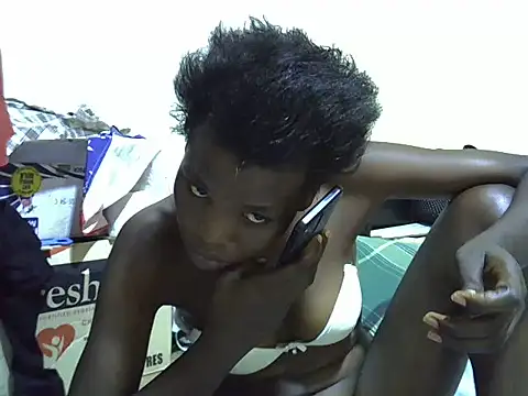 Sala de chat en directo de cute_aliyah
